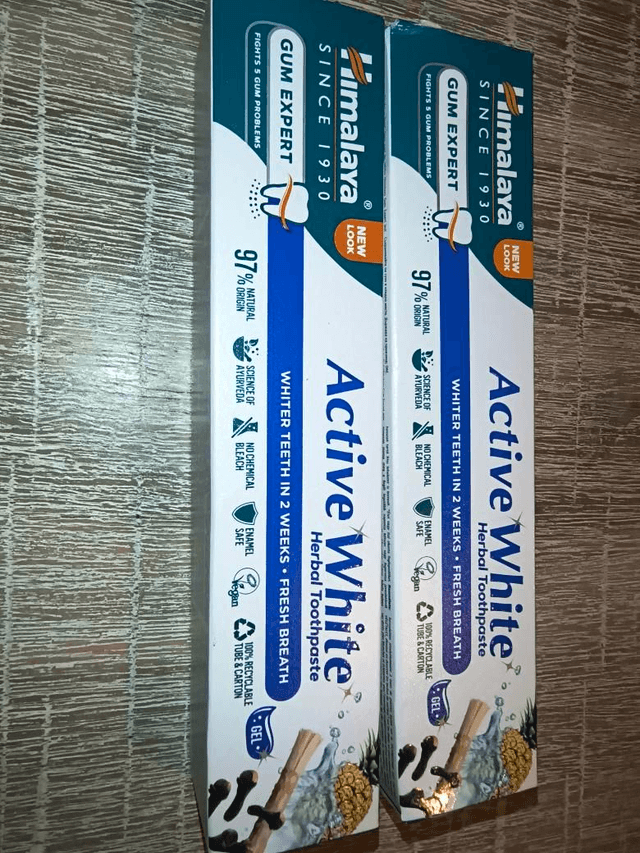 Himalaya - Active White Herbal tandpasta